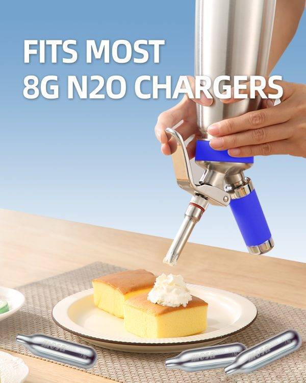 Mosa Stainless Steel Whipped Cream Dispenser with 3 Nozzles, 500ML/1pint - Image 3